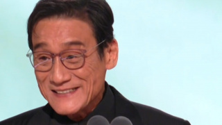 不戴乳罩的丰满已婚妇女2